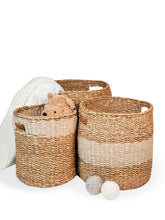 Load image into Gallery viewer, Savar Hamper Basket with Handle - Natural