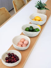 Load image into Gallery viewer, Amari  Round Bowl - Black (Set of 4)