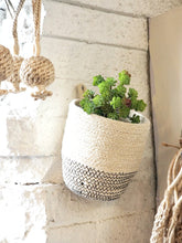 Load image into Gallery viewer, Amari Loop Bin - Black
