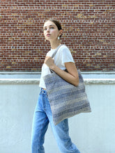 Load image into Gallery viewer, Dobi Daily Bag - Blue
